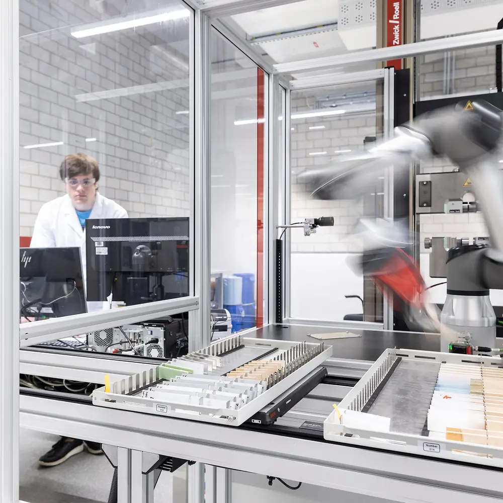 photo-inspiration-center-duesseldorf-automated-lab-01