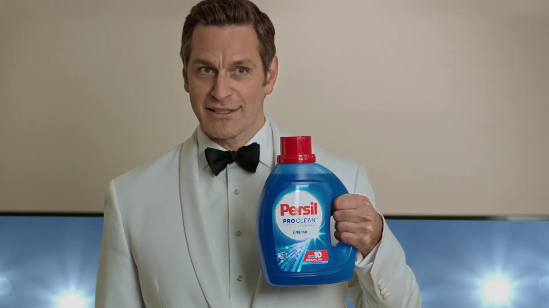 
Zum dritten Mal in Folge ist Henkel mit Persil® ProClean® mit einem TV-Spot beim Super Bowl LII® dabei.