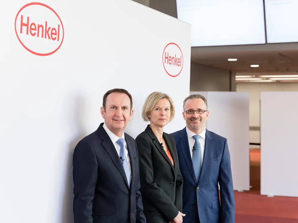 
At the annual results press conference: CEO Hans Van Bylen, Kathrin Menges, Executive Vice President Human Resources, and CFO Carsten Knobel (from left)